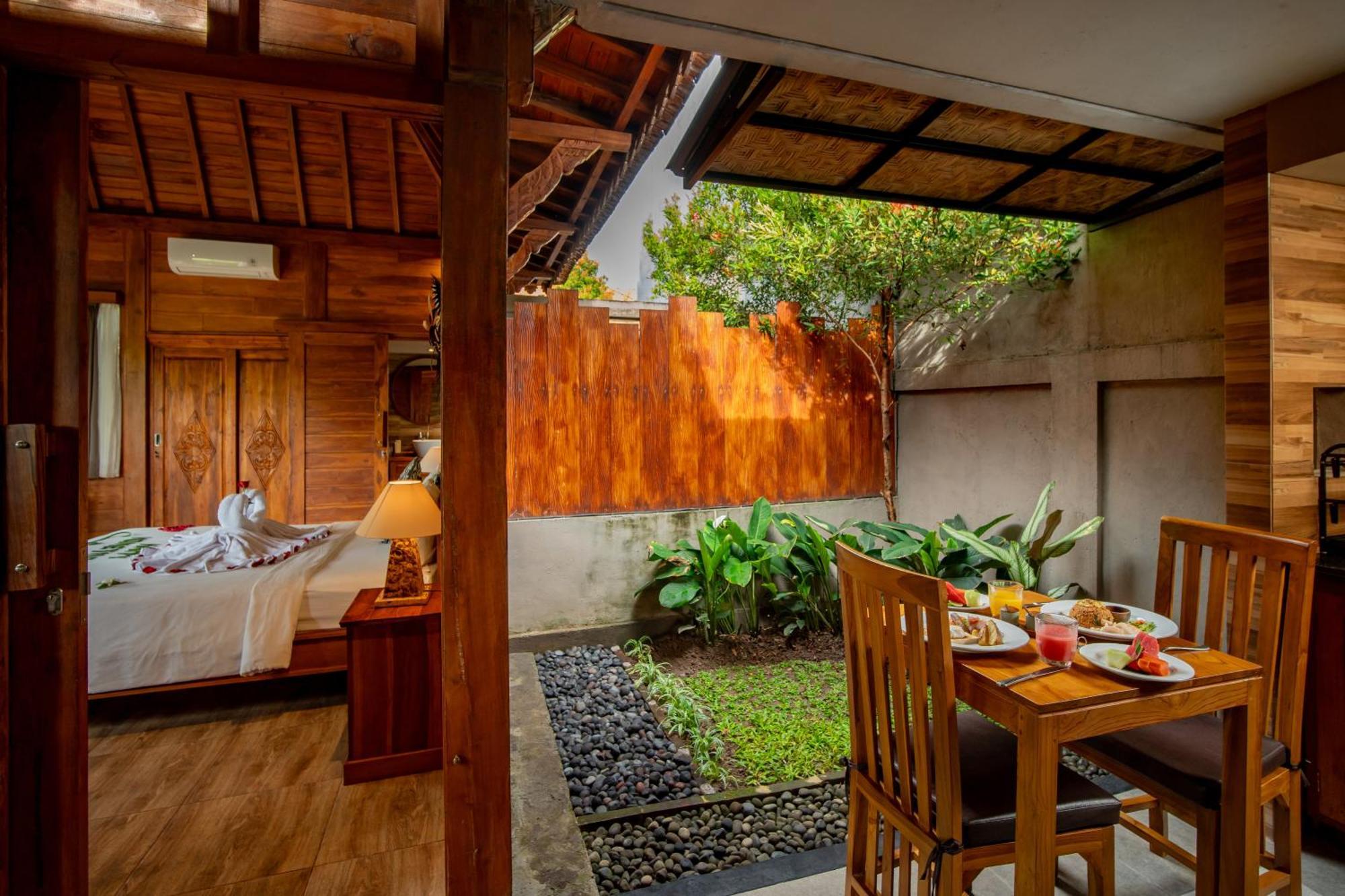 Pertiwi Uma Sari * Ubud